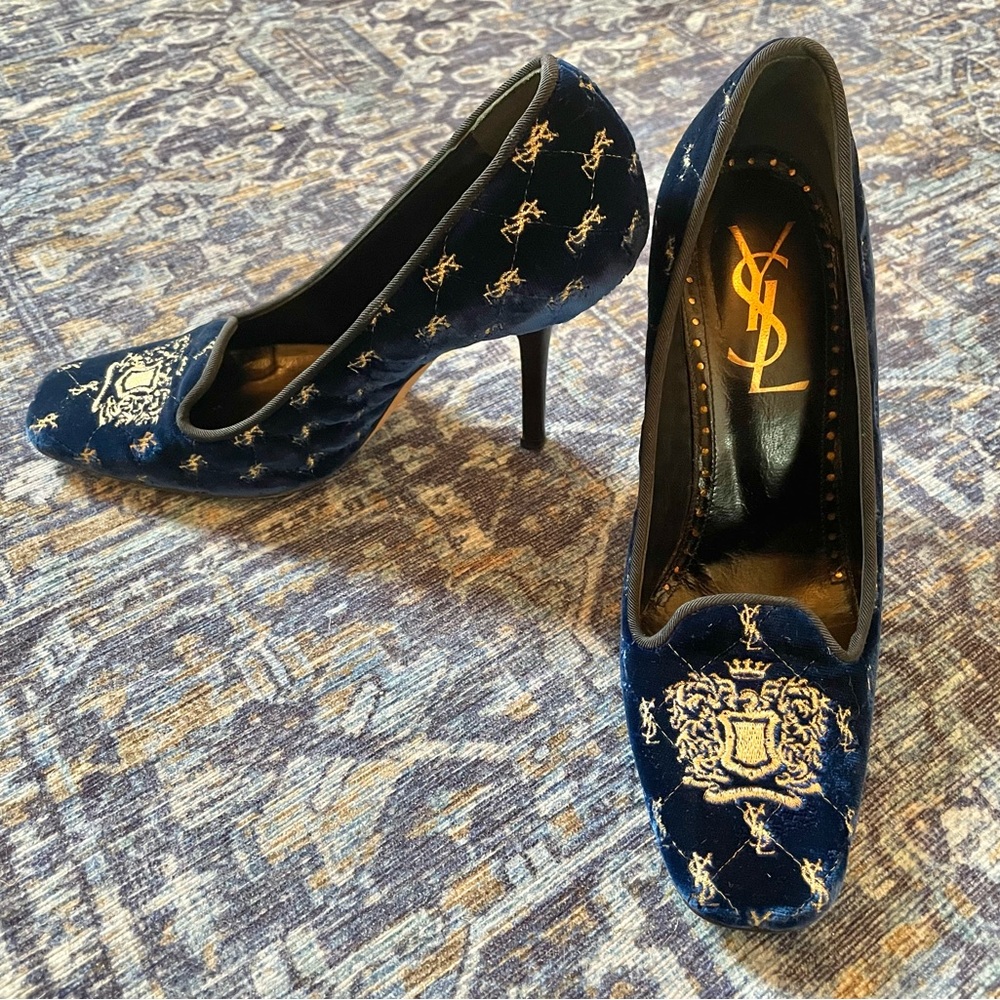 Yves Saint Laurent Blue Velvet High Heels